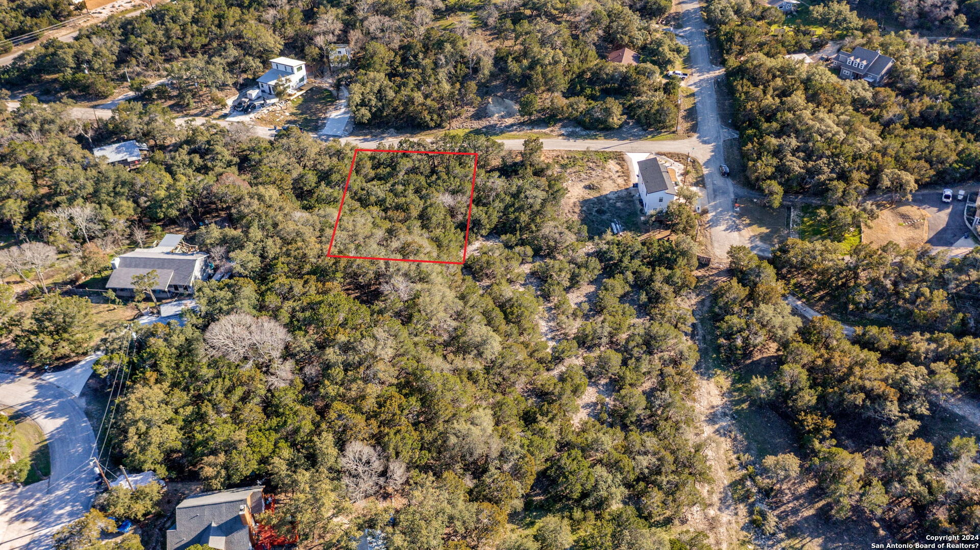 main property photo 9
