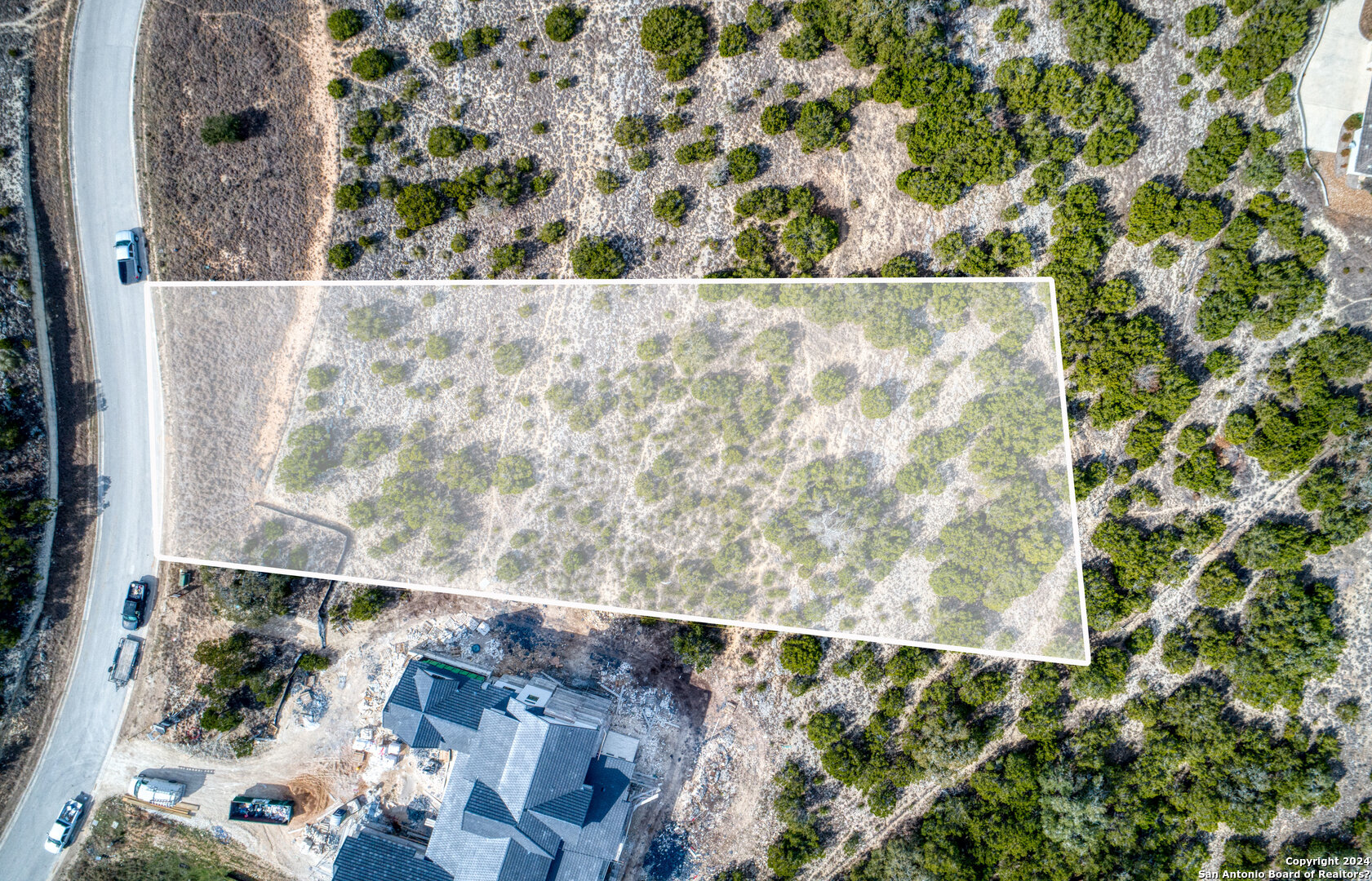 main property photo 5
