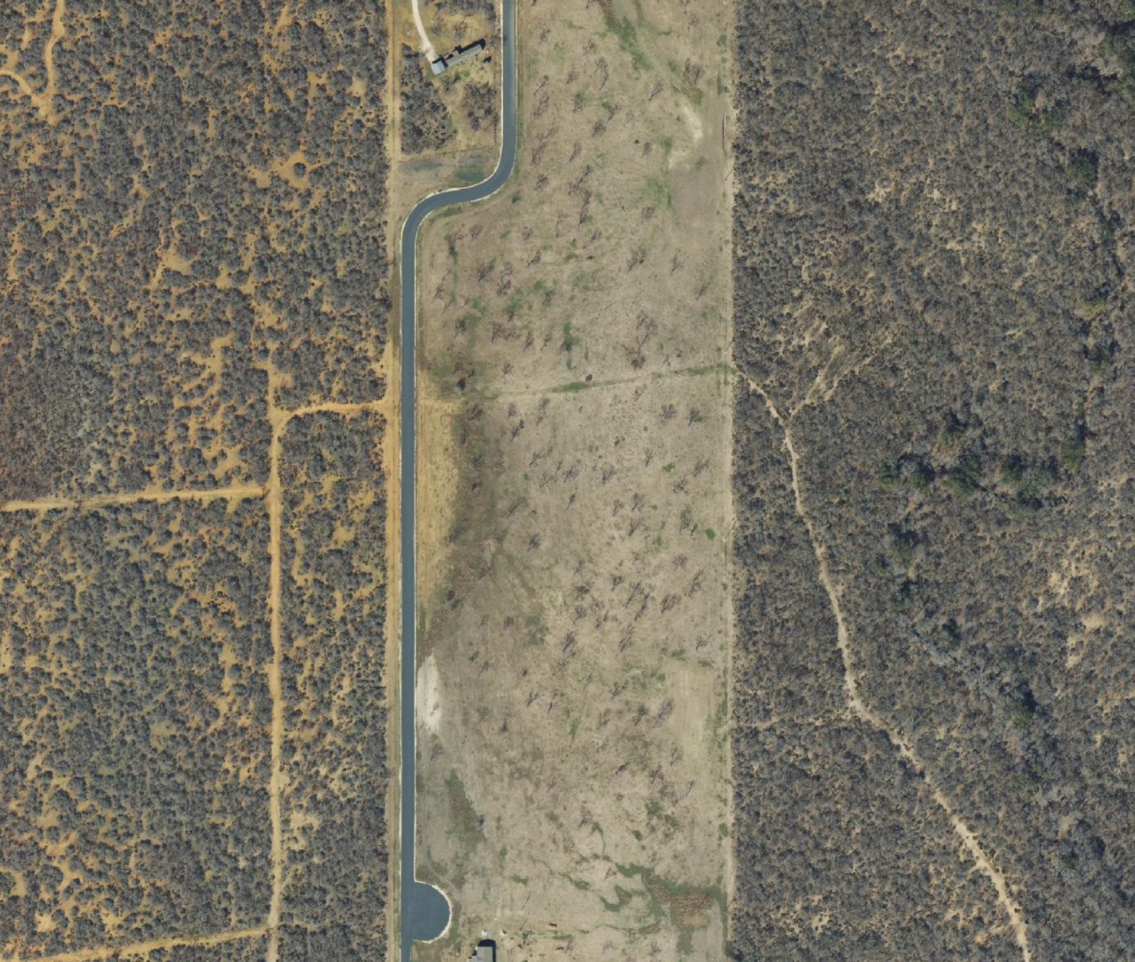 main property photo 8
