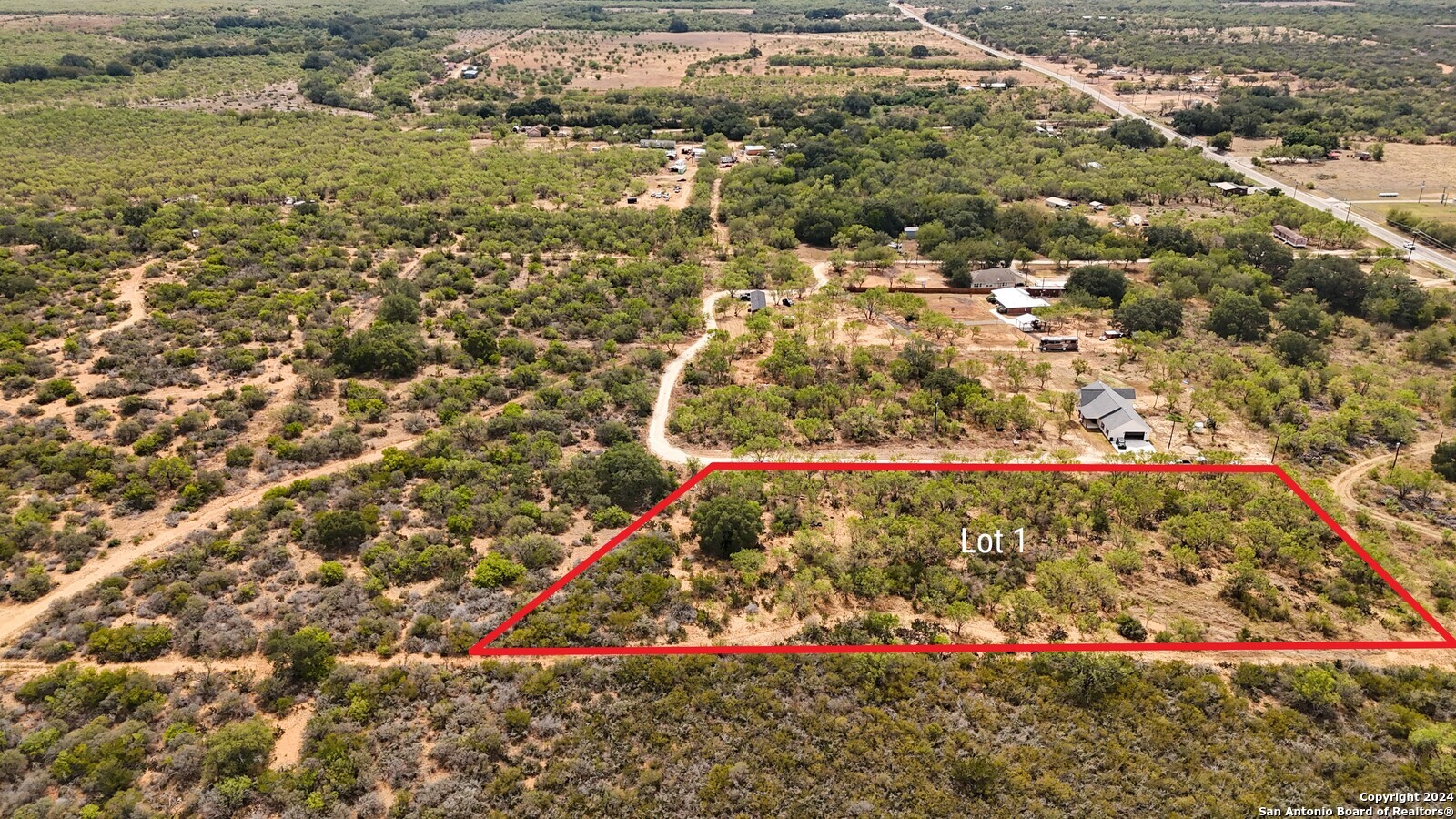main property photo 3