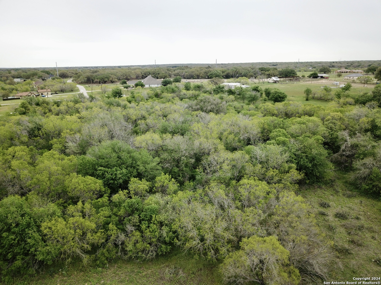 main property photo 16