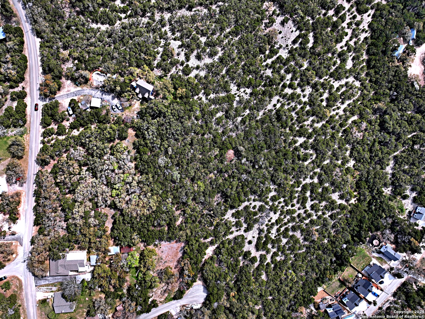 main property photo 23