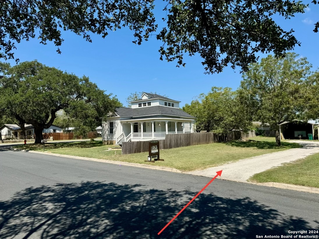 main property photo 5