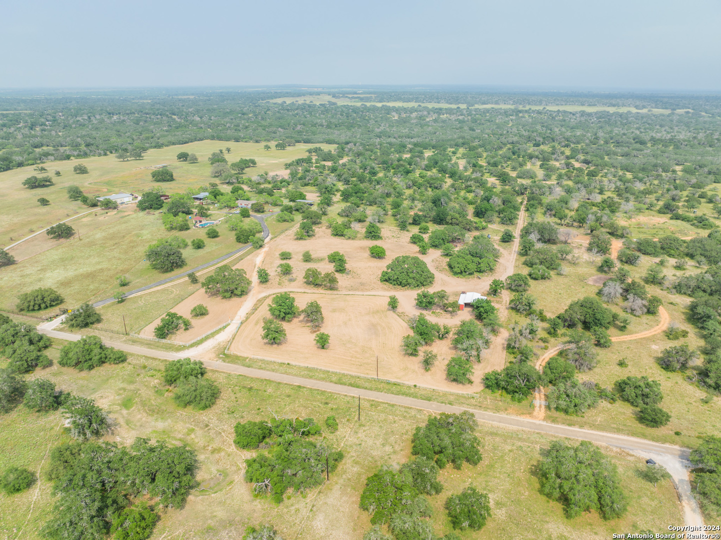 main property photo 11