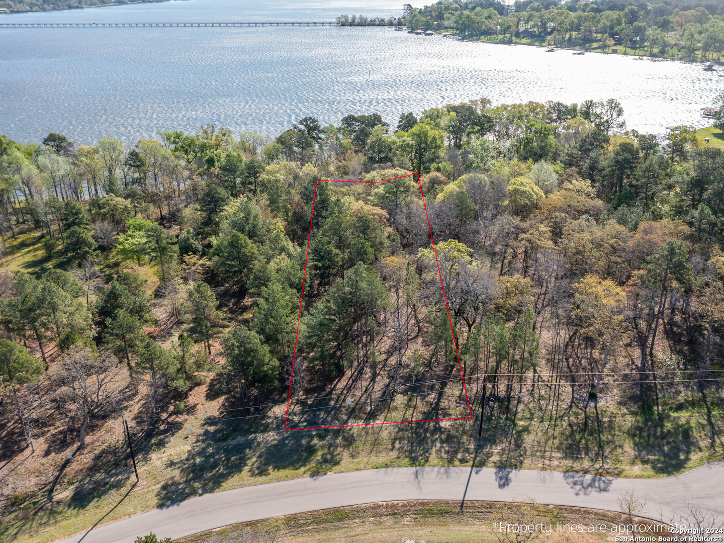 main property photo 11