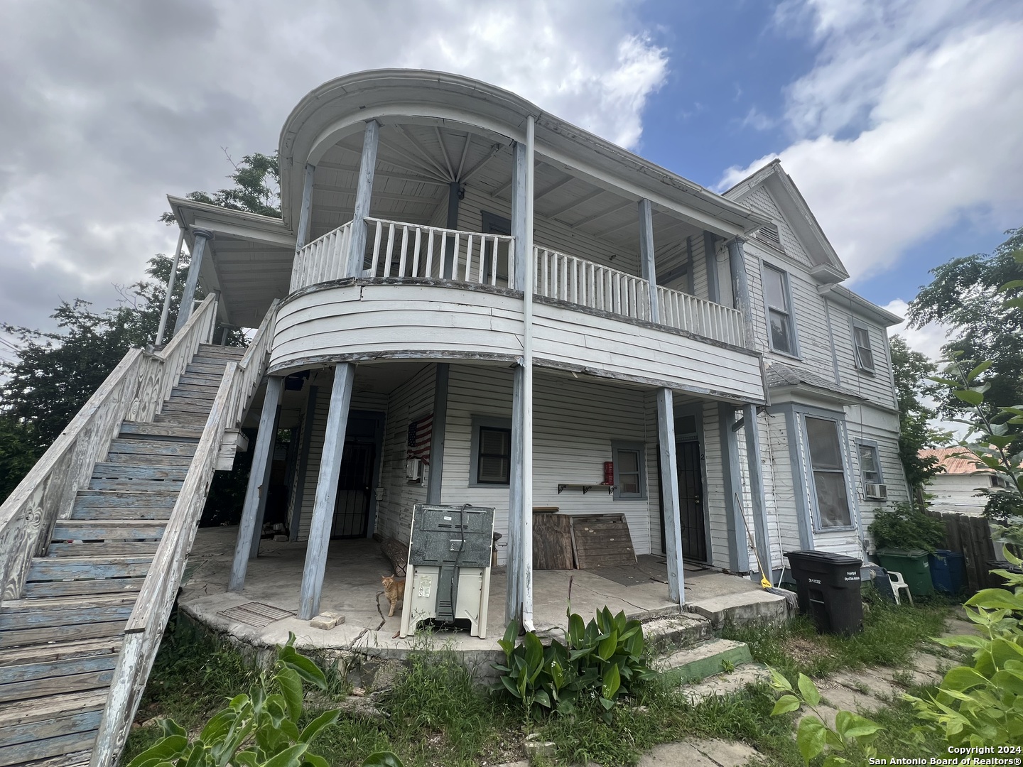 main property photo 1