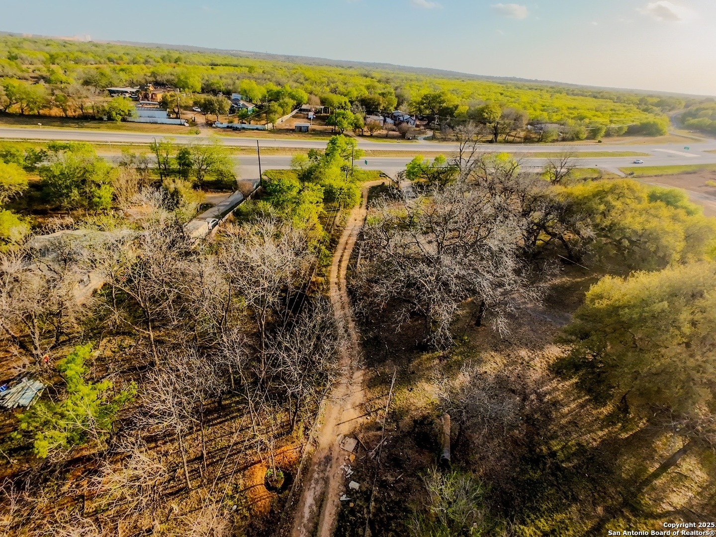 main property photo 7