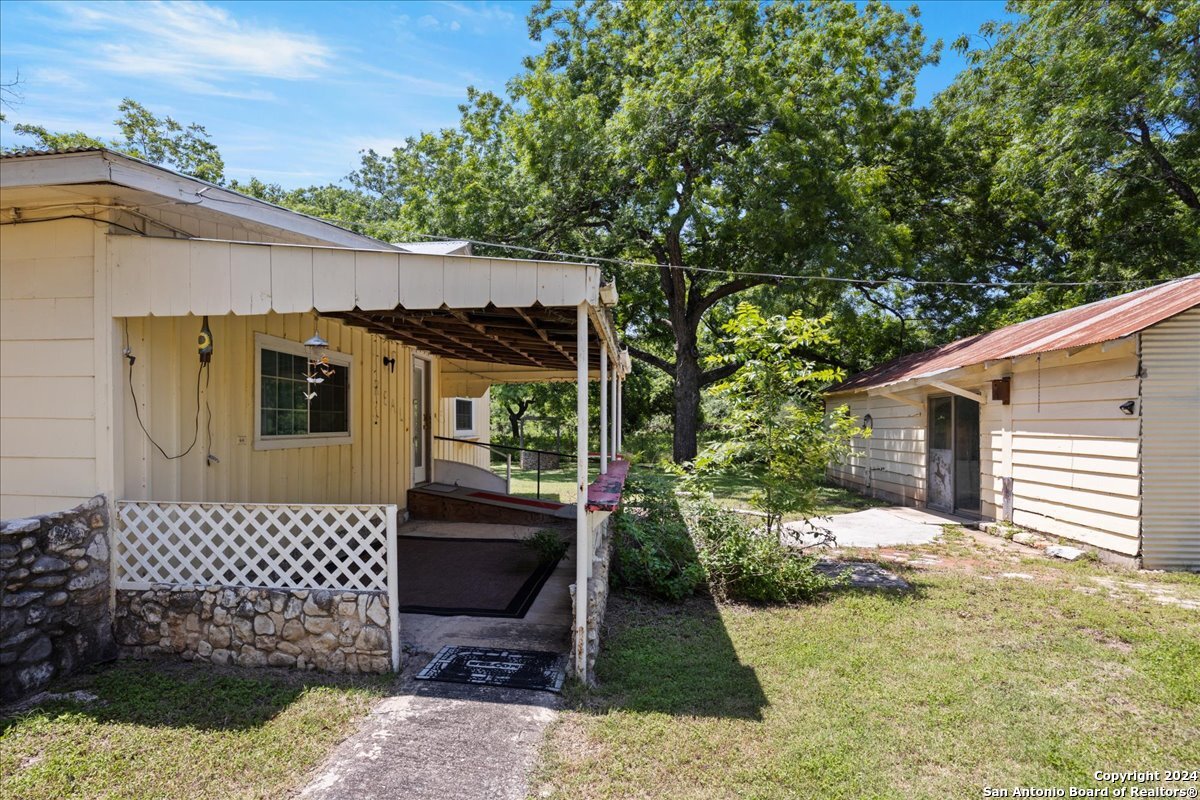 main property photo 12
