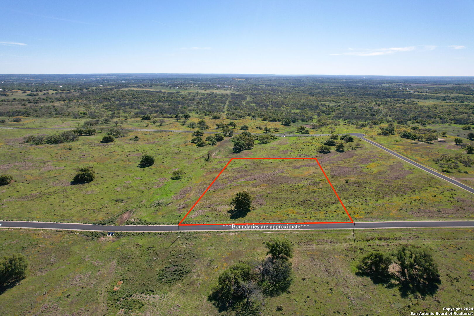main property photo 6
