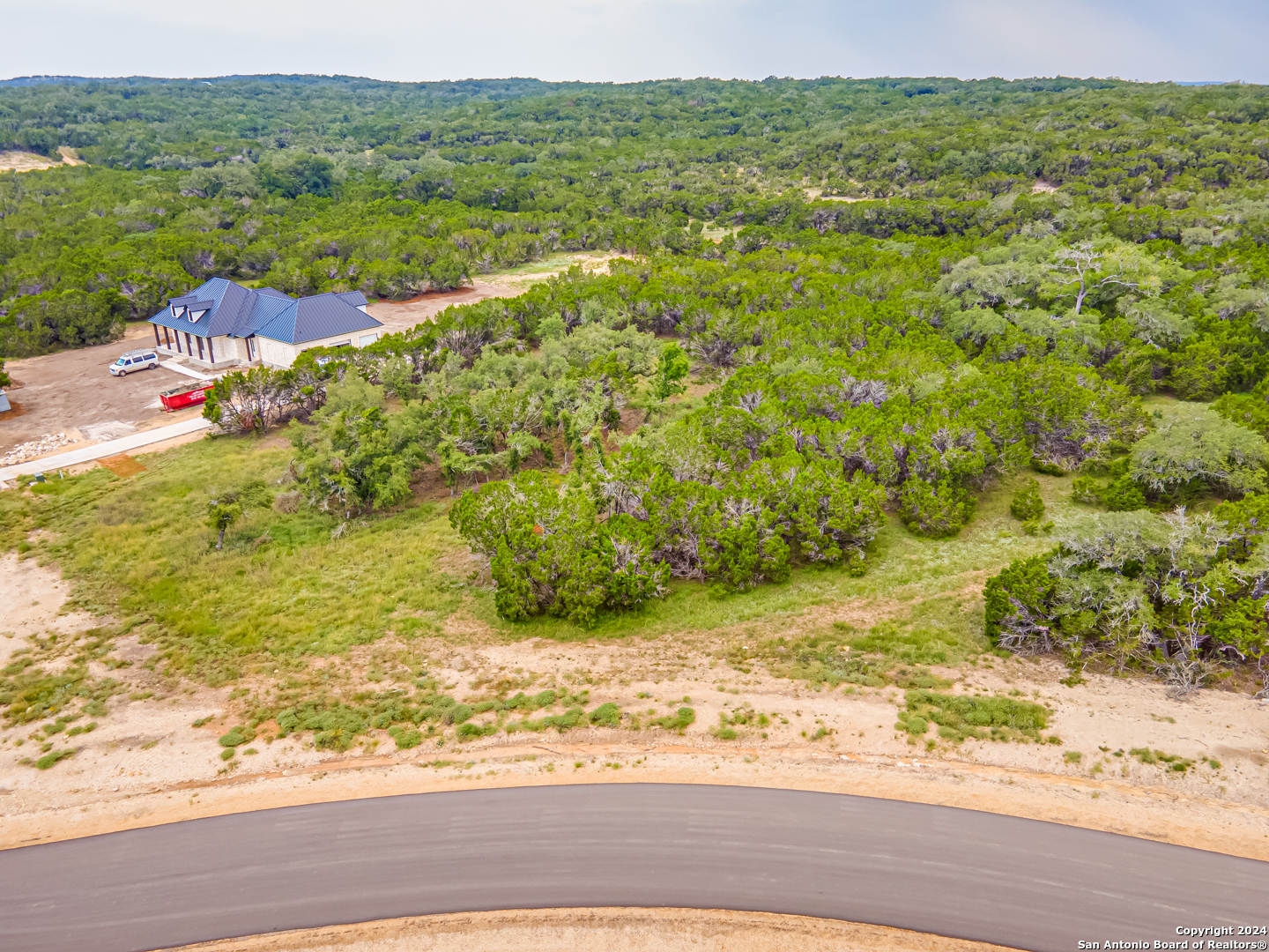 main property photo 21