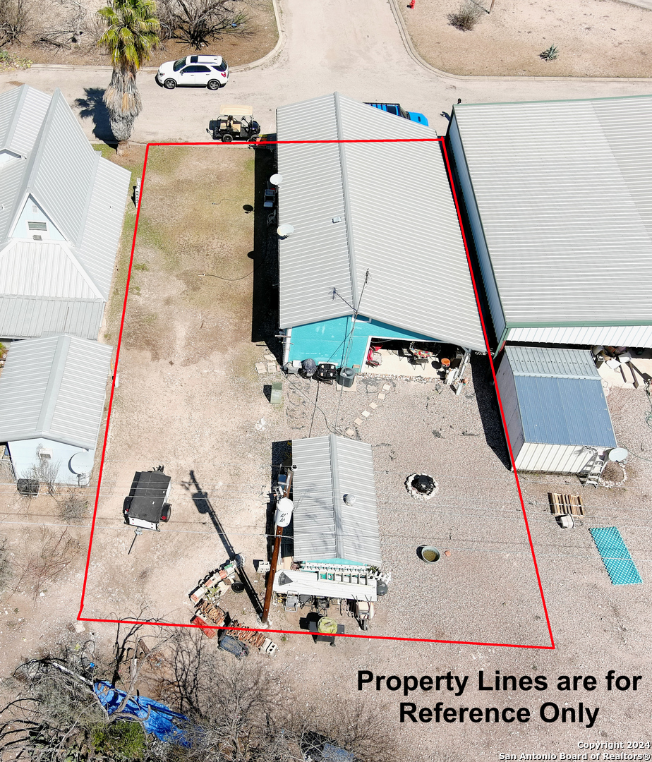 main property photo 10
