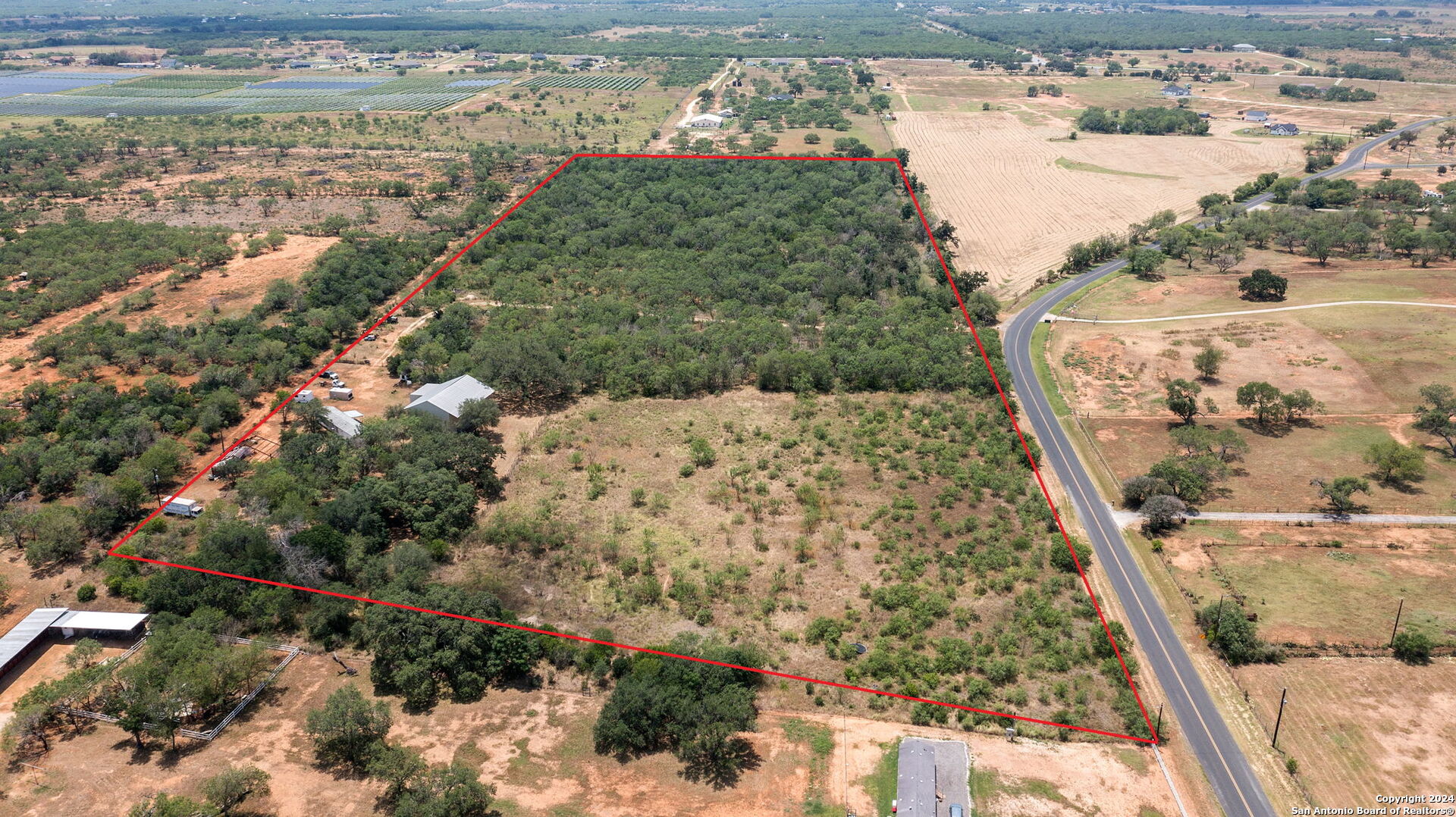 main property photo 7