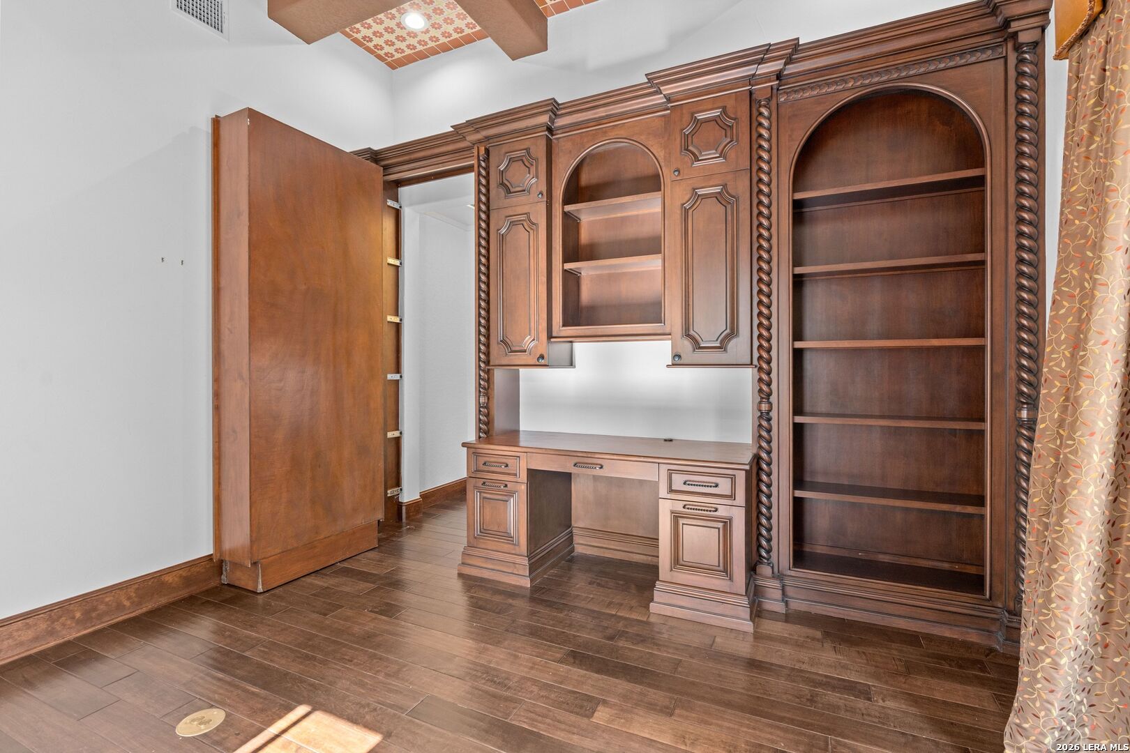 main property photo 73