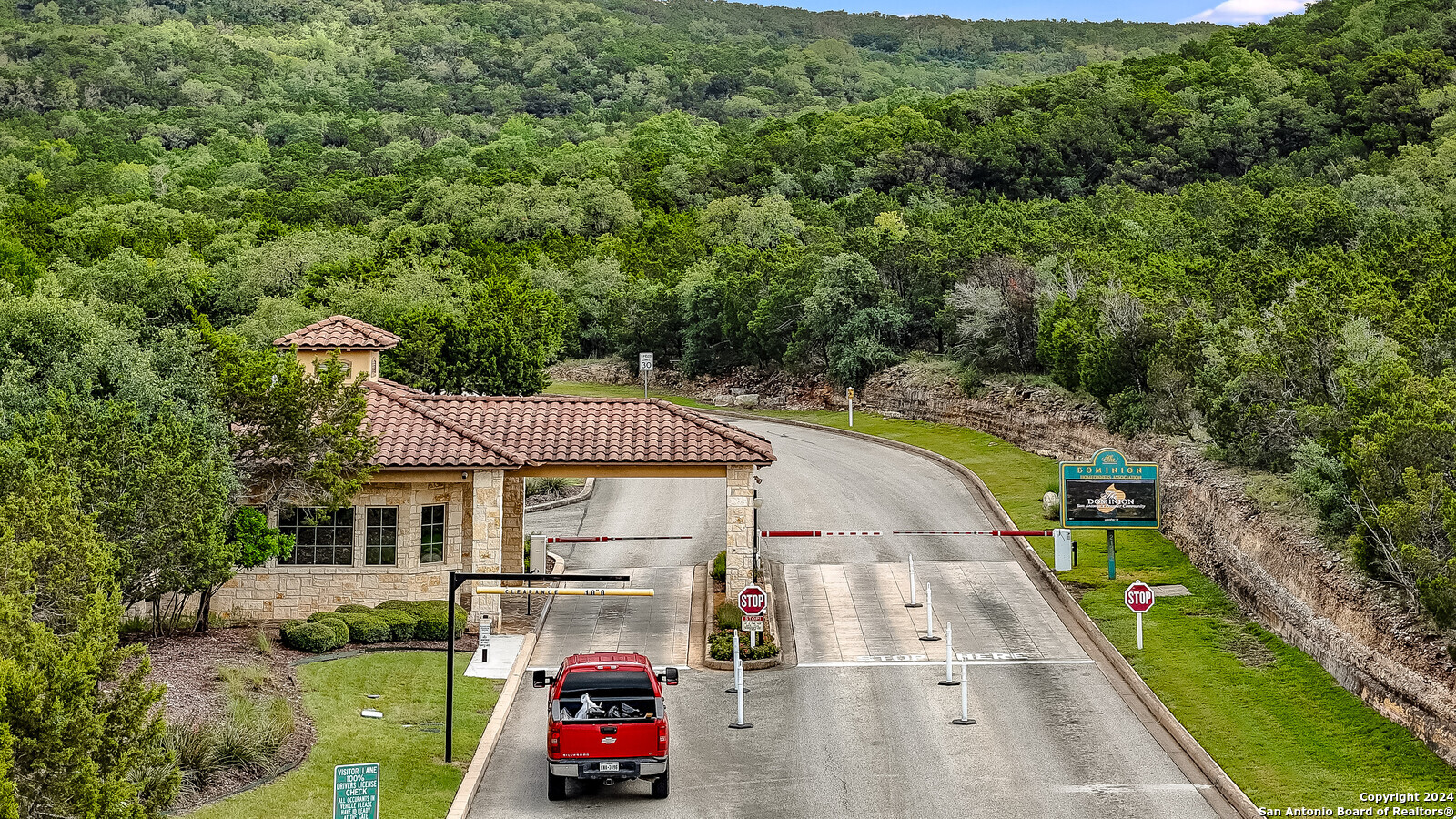 main property photo 11