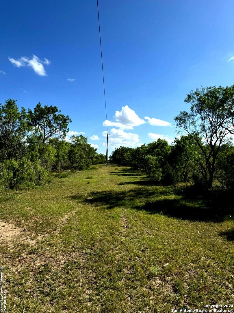 main property photo 9