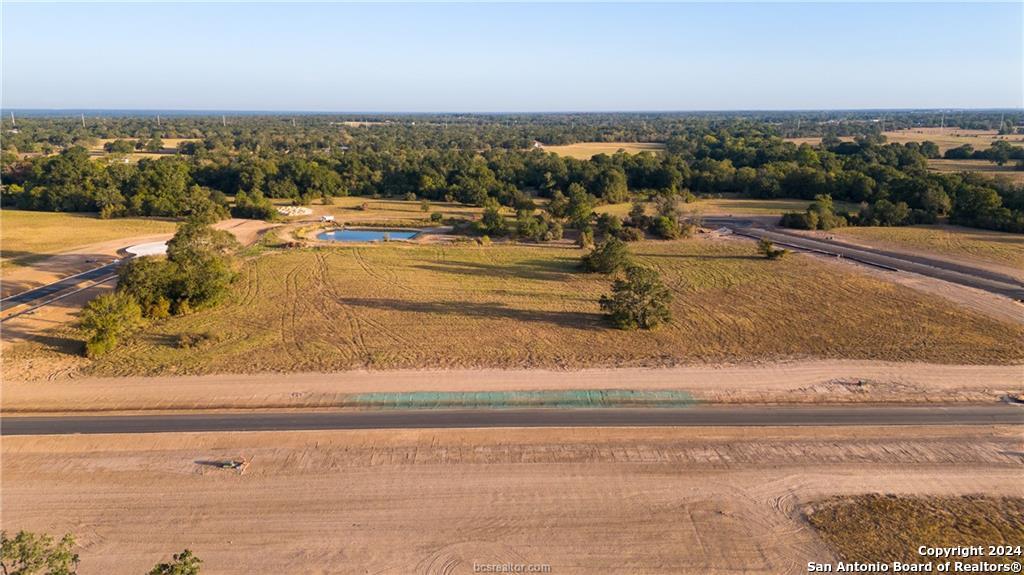 main property photo 41