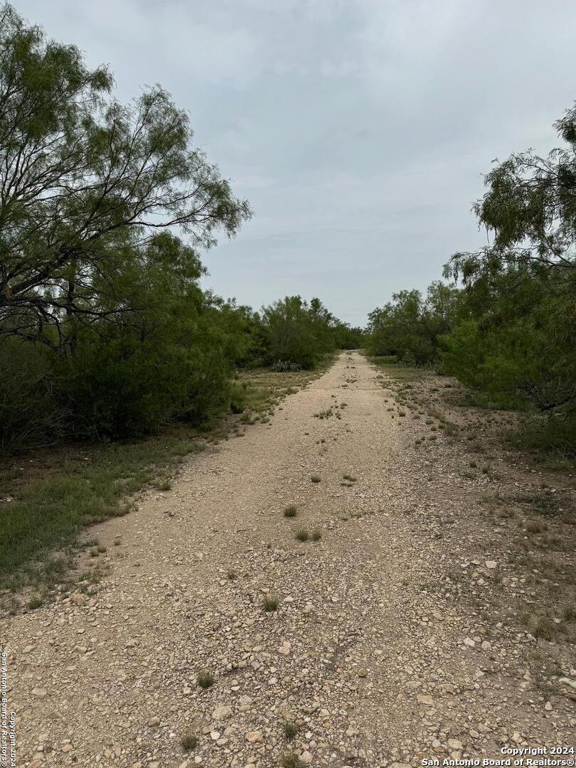 main property photo 16