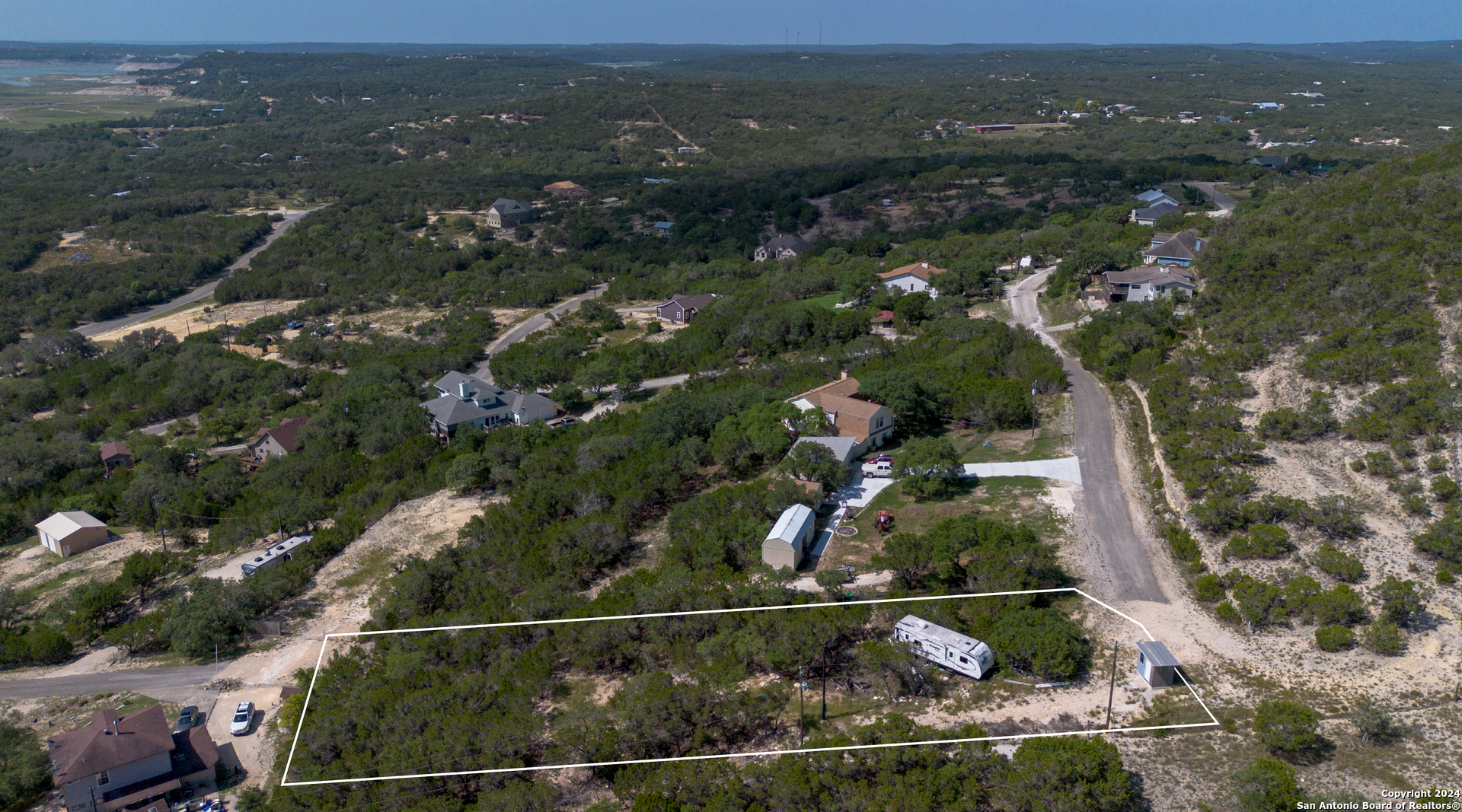 main property photo 11
