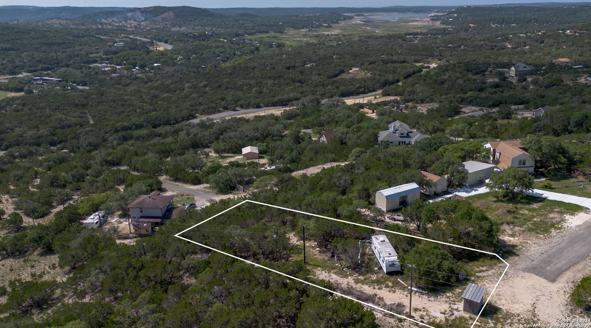 main property photo 12