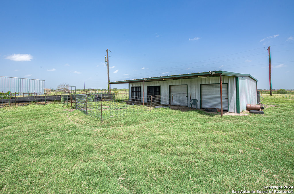 main property photo 10