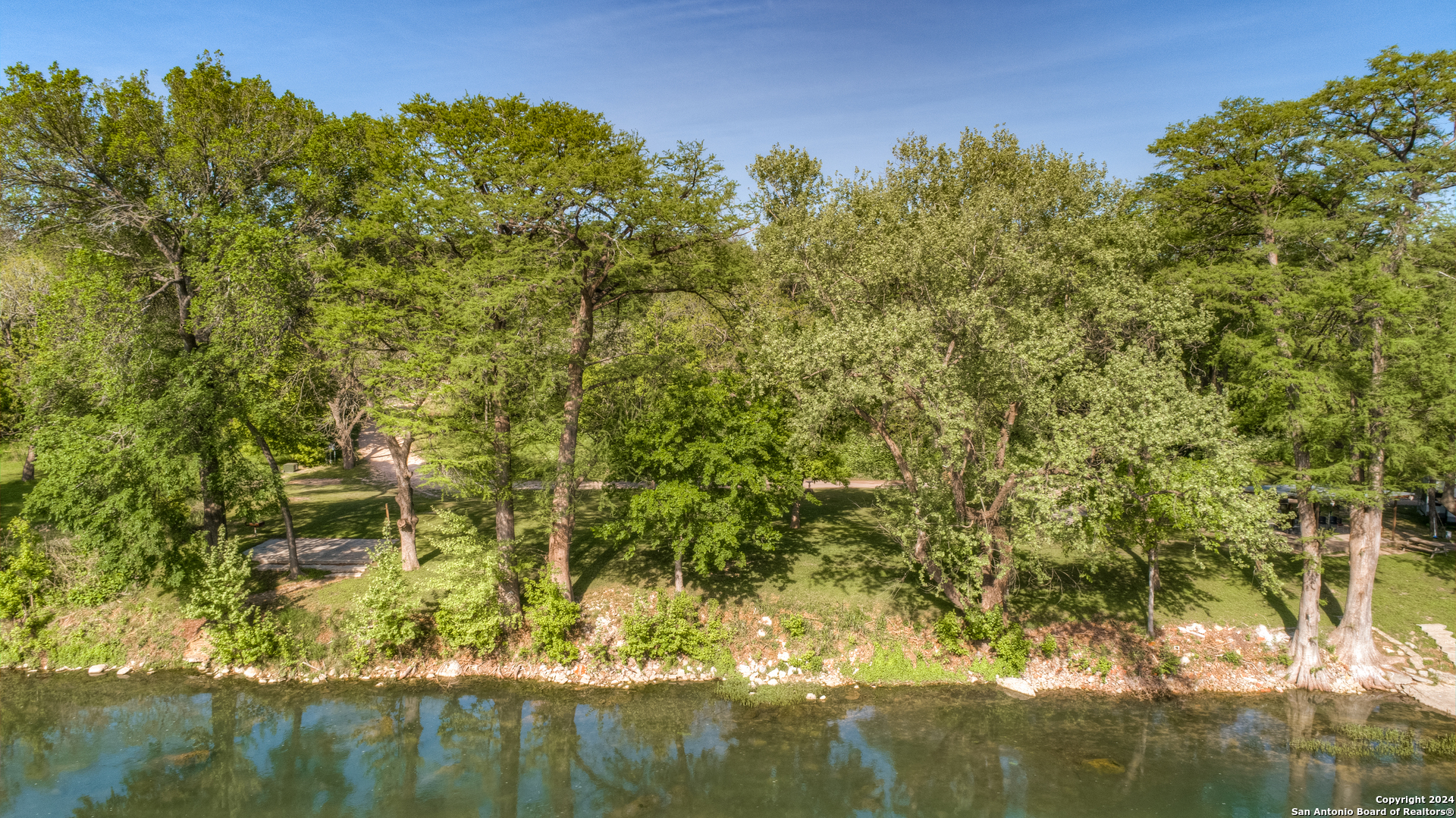 main property photo 44