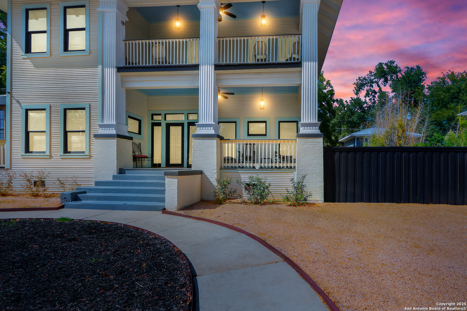 main property photo 41