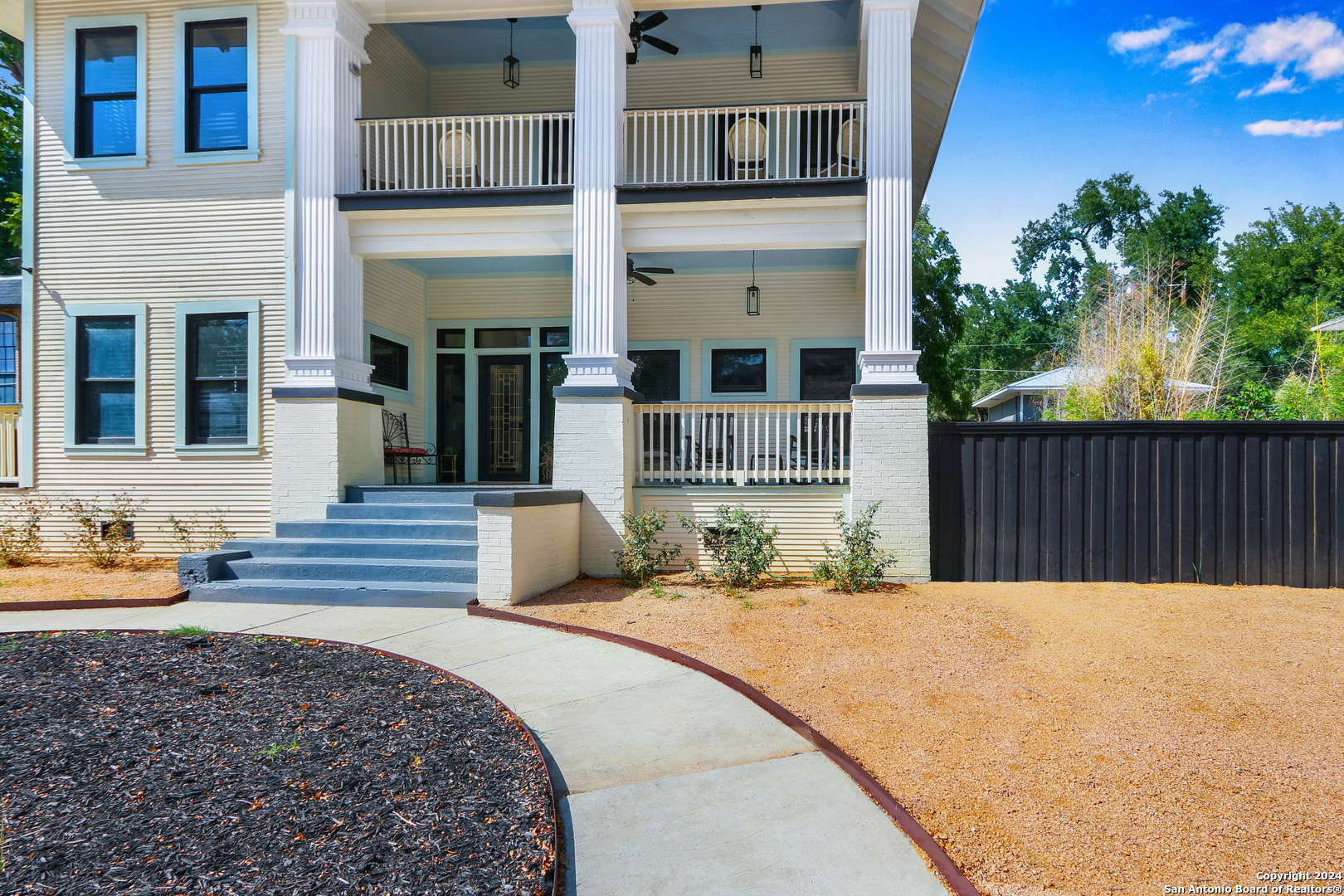 main property photo 43