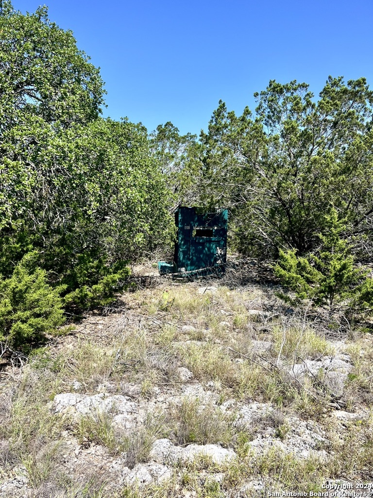 main property photo 18