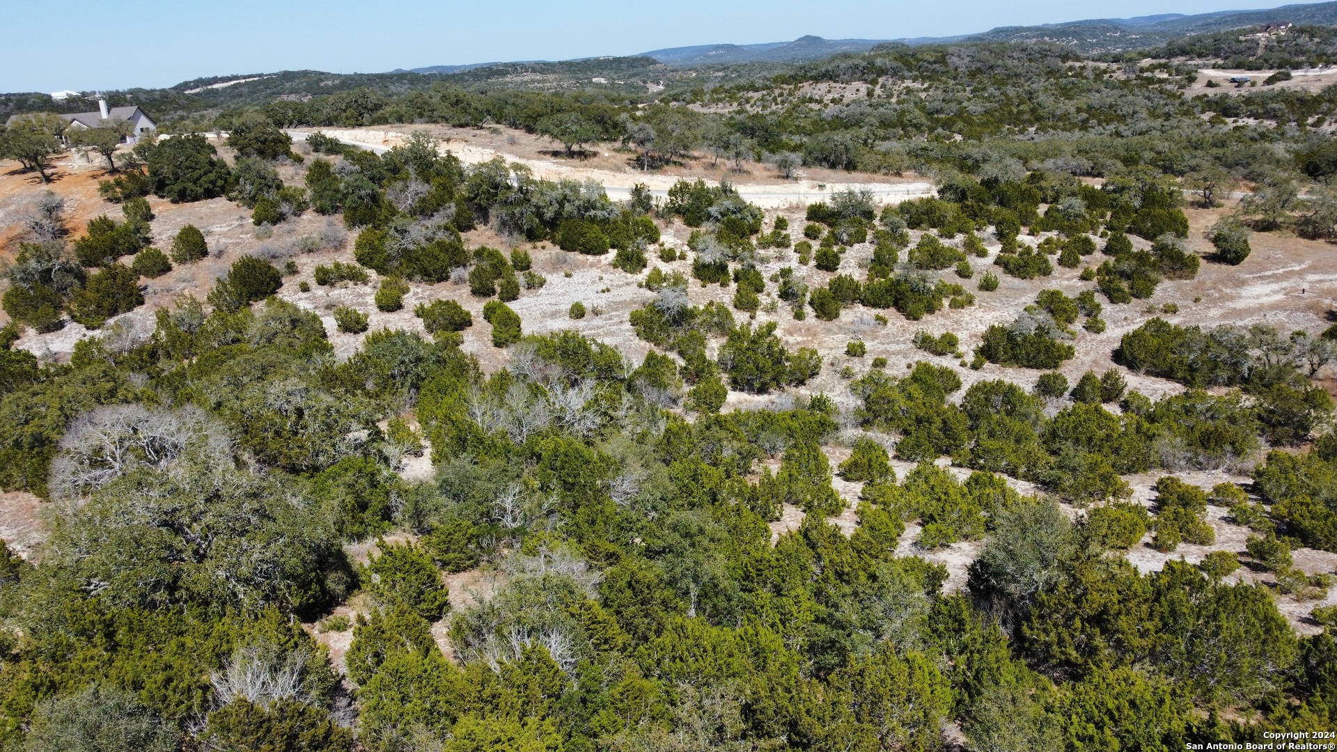 main property photo 12