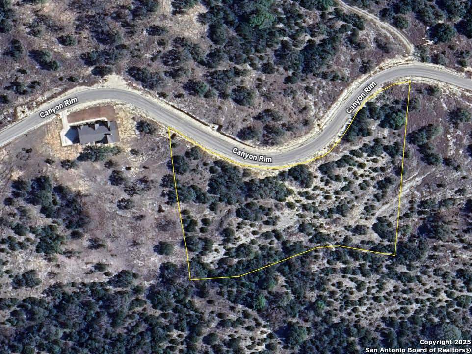 main property photo 16
