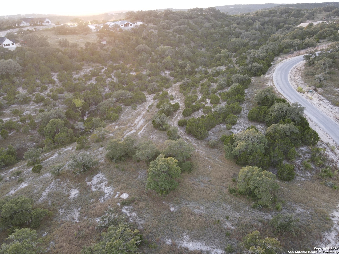 main property photo 8