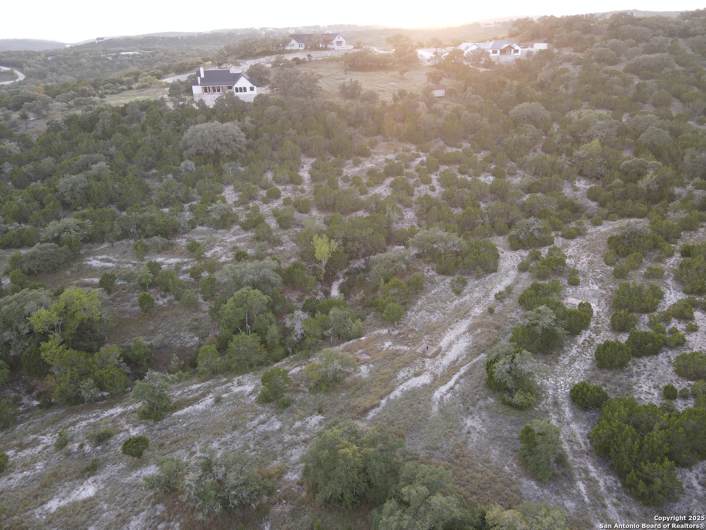 main property photo 9