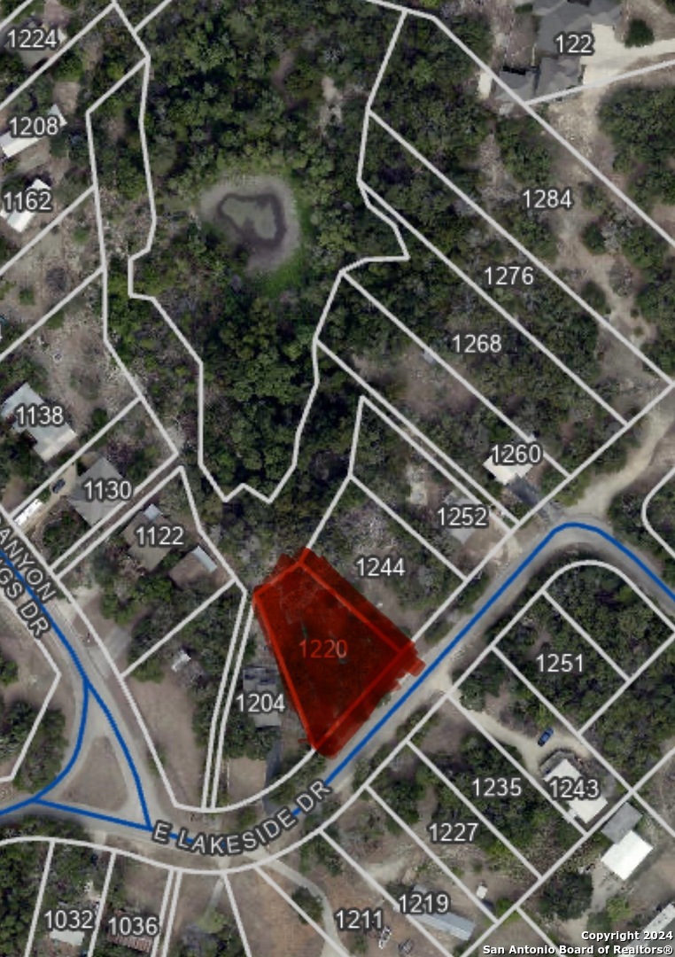 main property photo 8