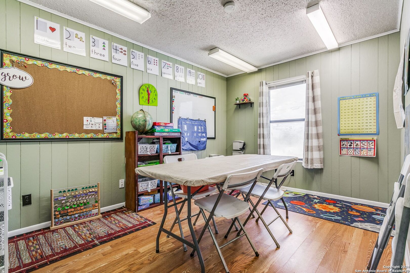 main property photo 18
