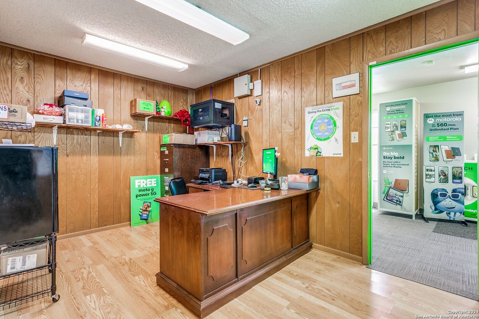 main property photo 6