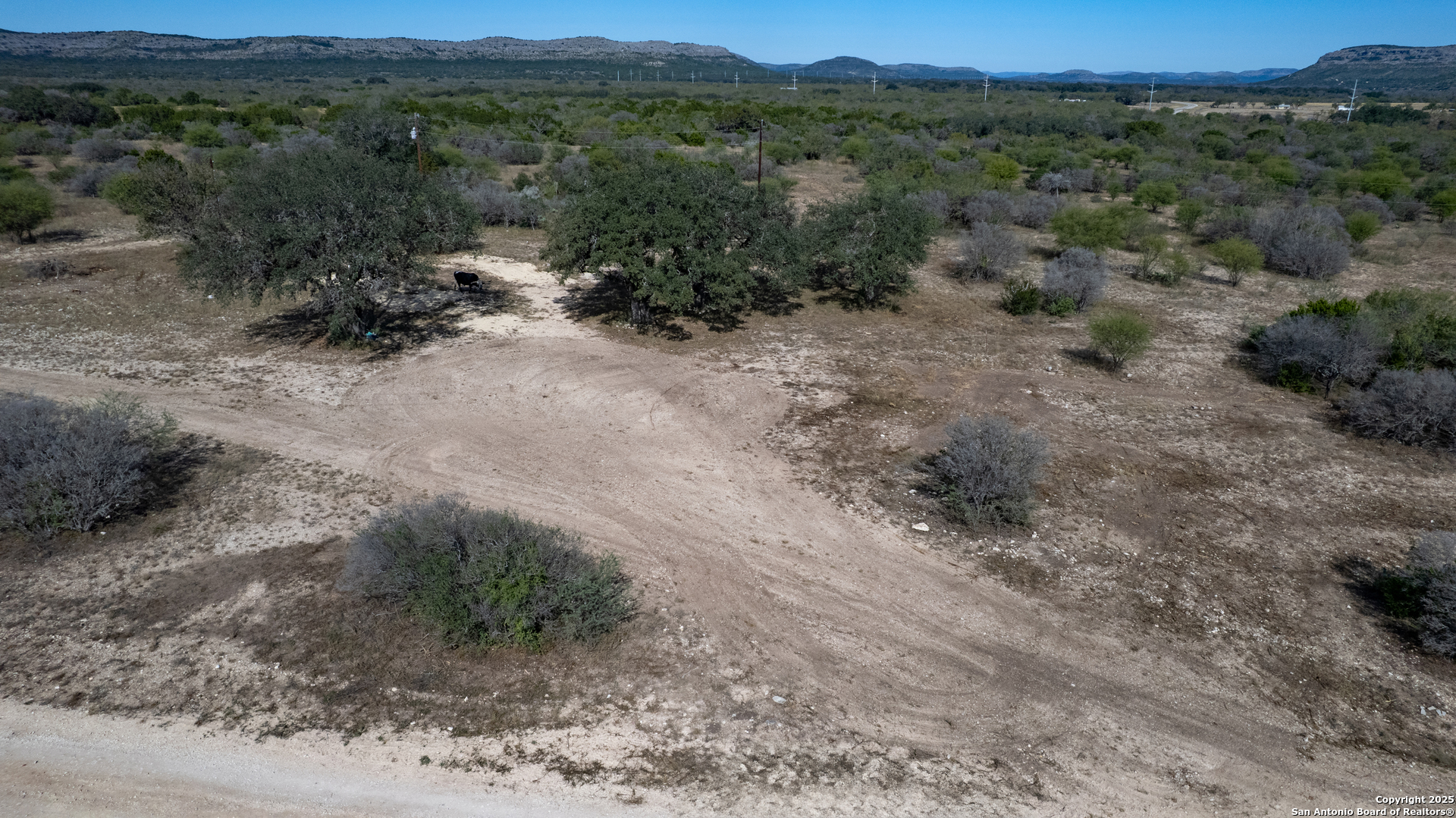 main property photo 25