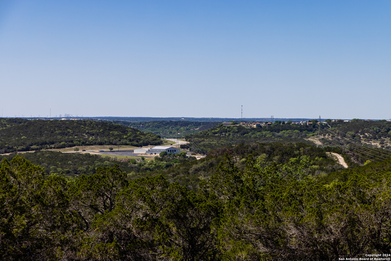 main property photo 9