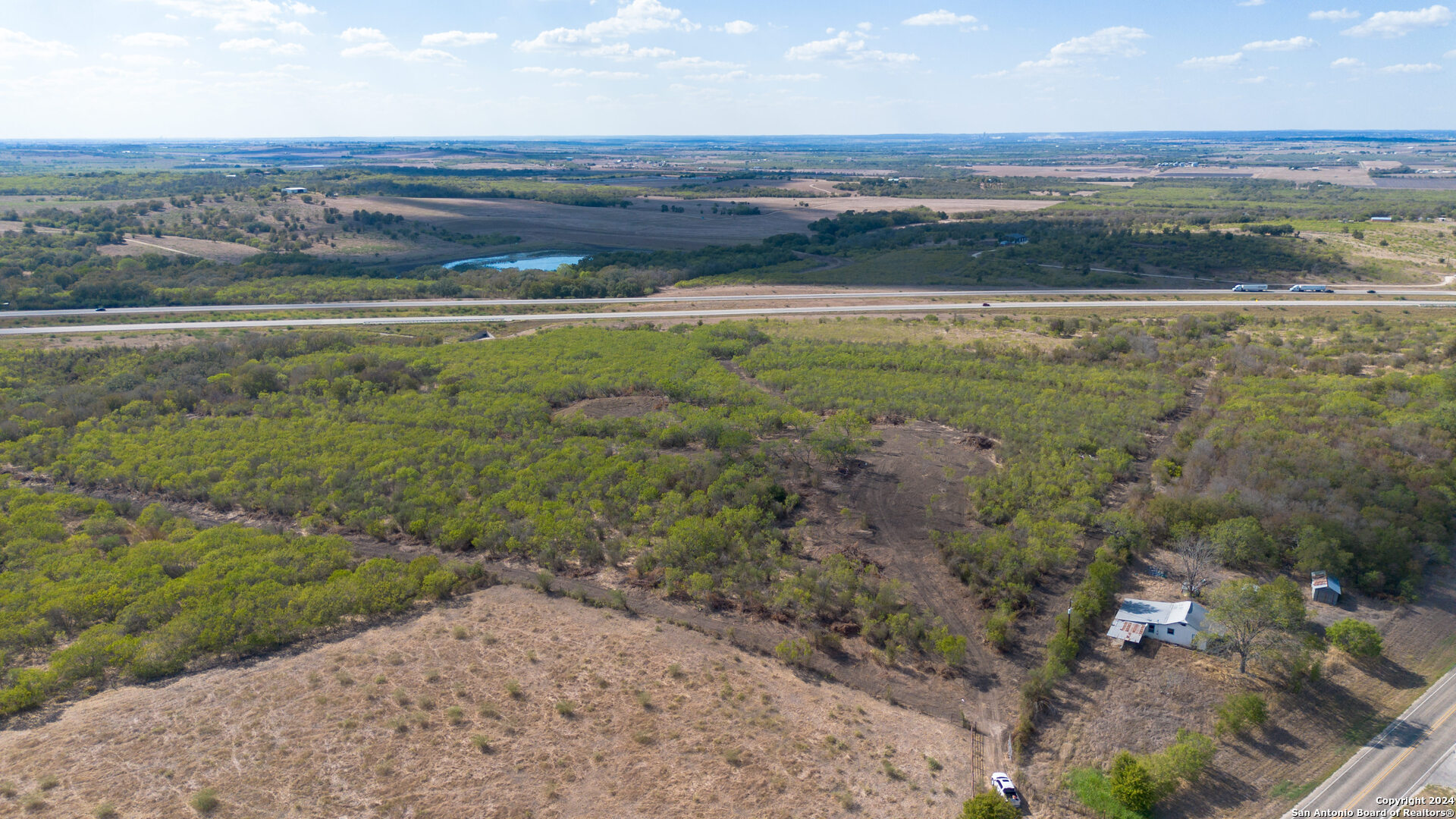 main property photo 19