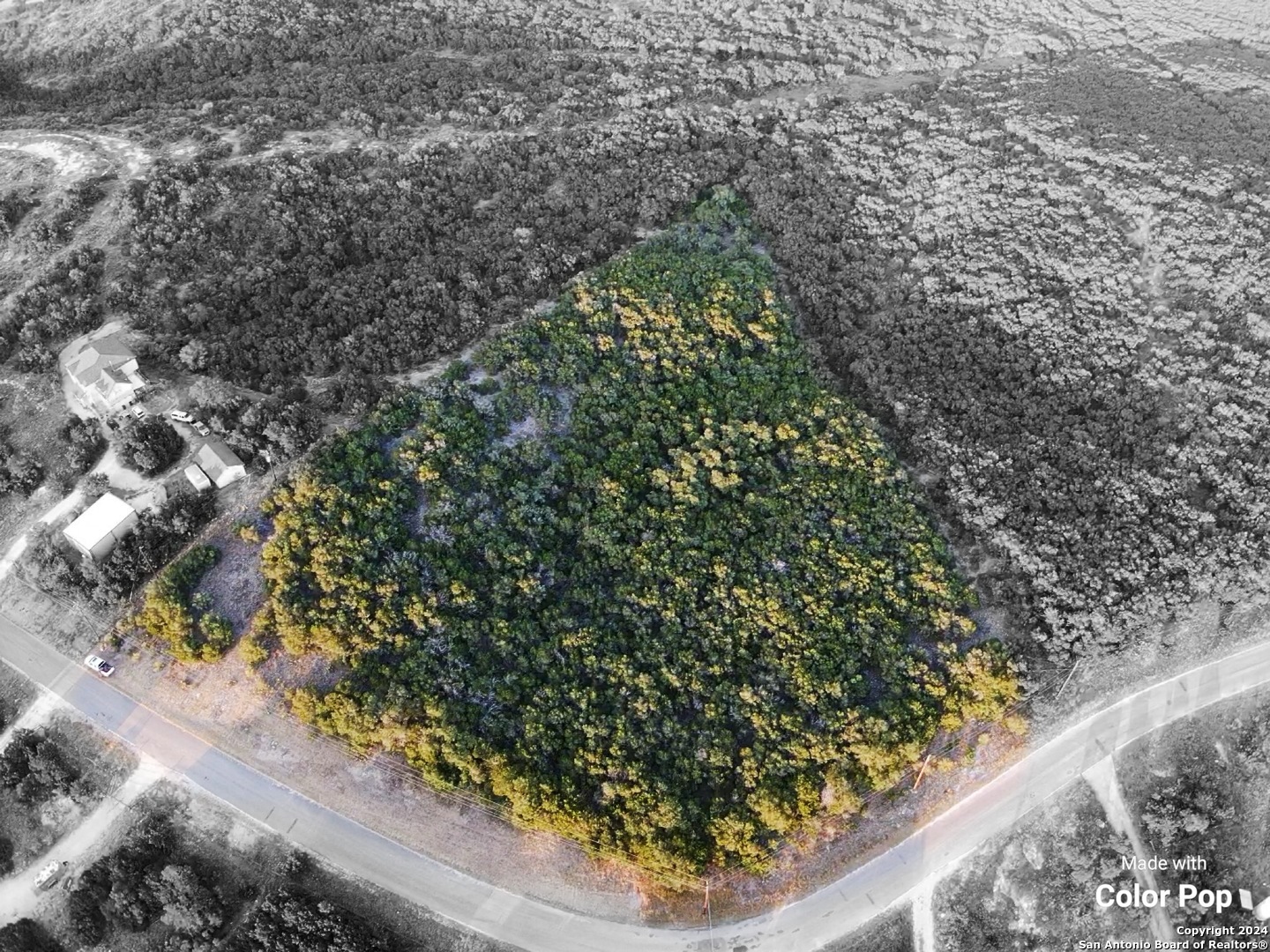 main property photo 4