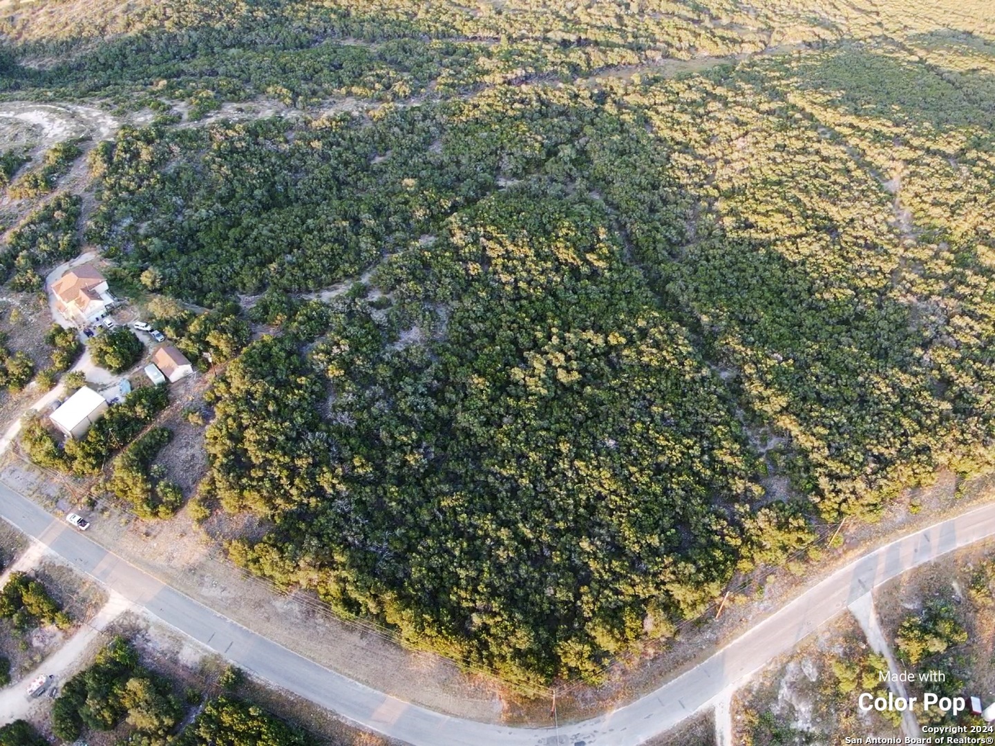 main property photo 7