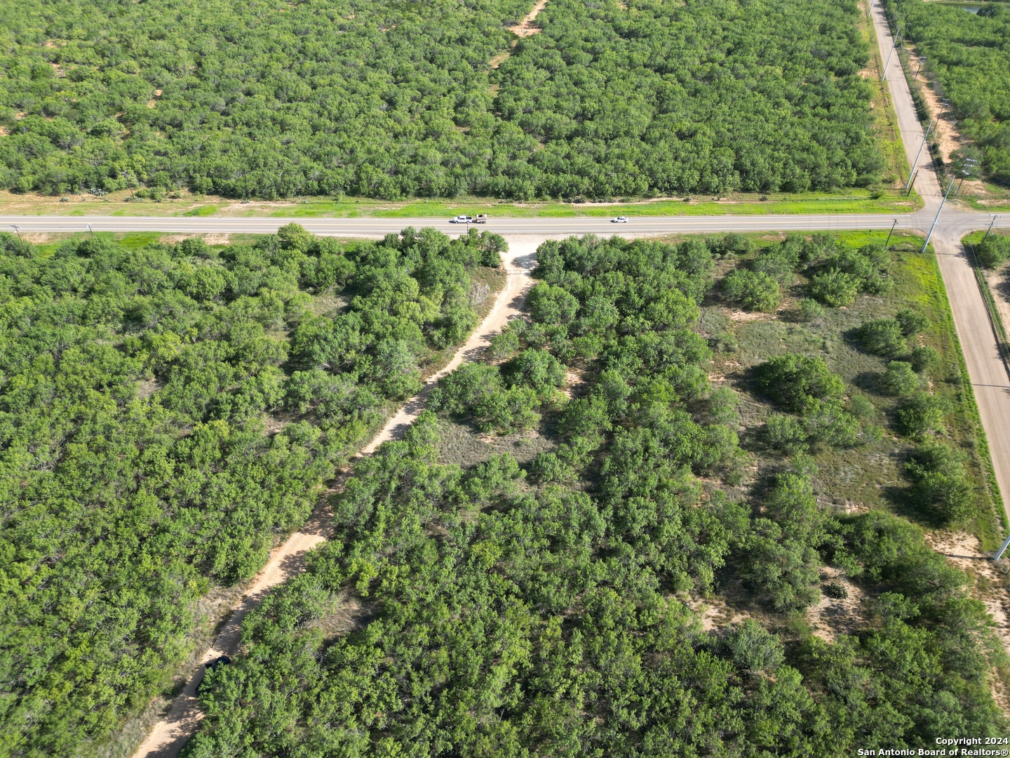 main property photo 10