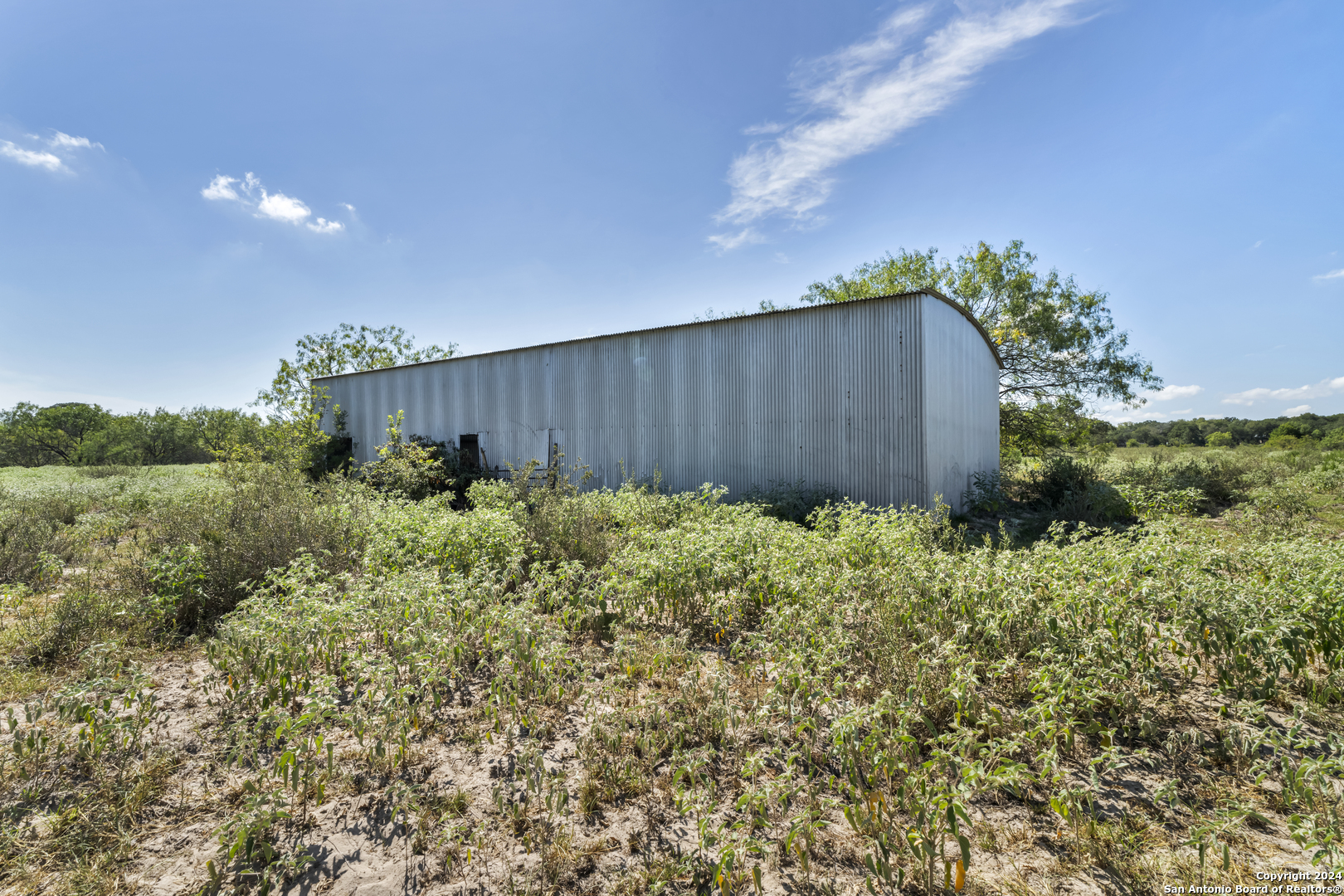 main property photo 18