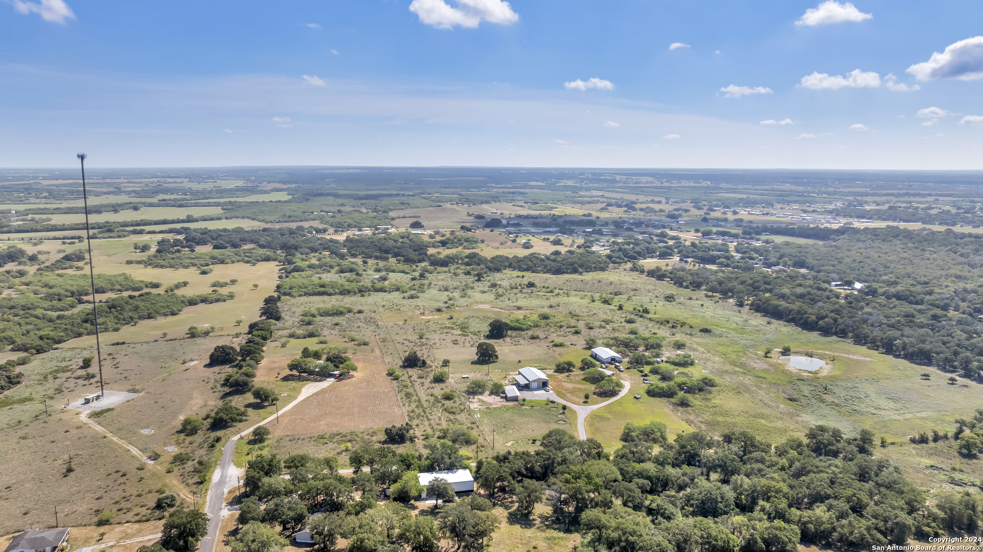 main property photo 33