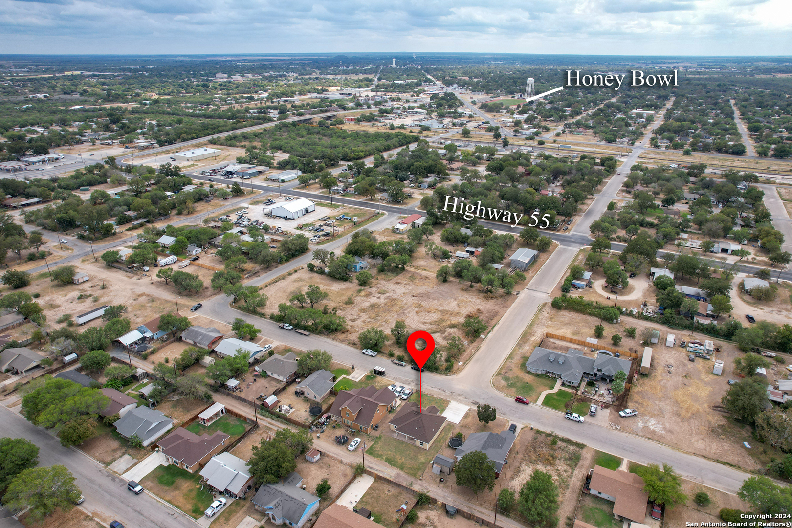 main property photo 23