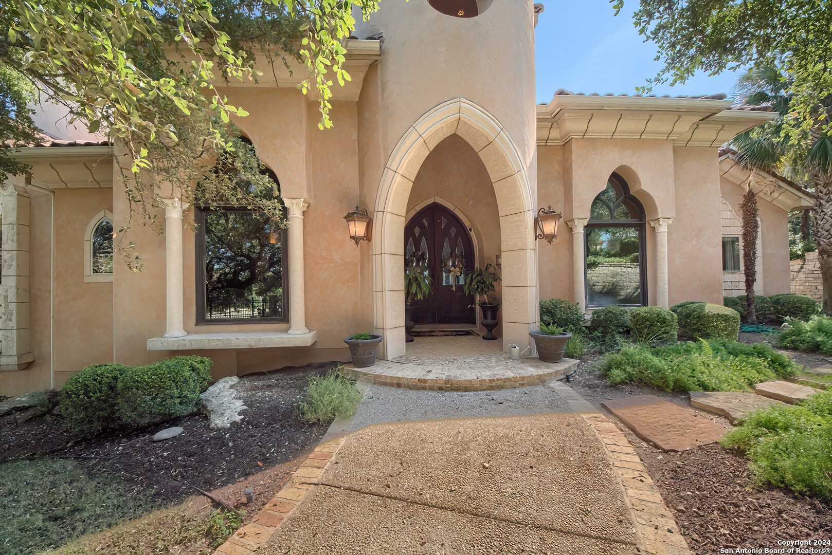 property viewer photo 10