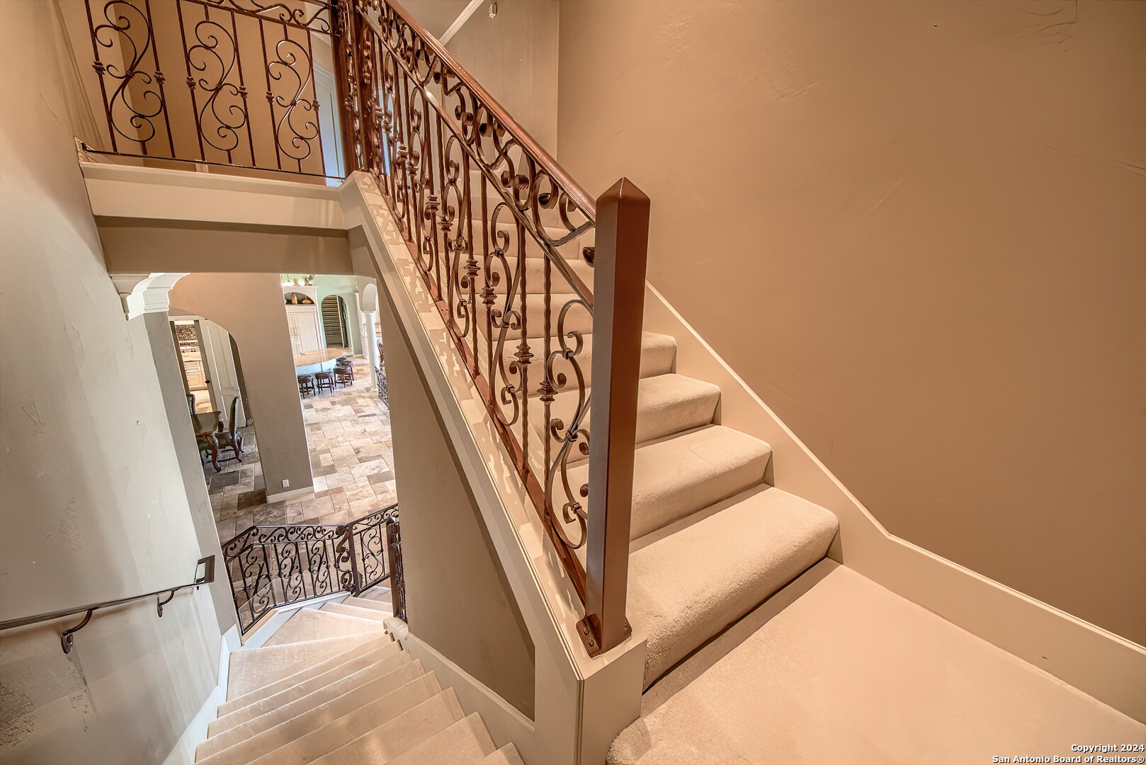 property viewer photo 34