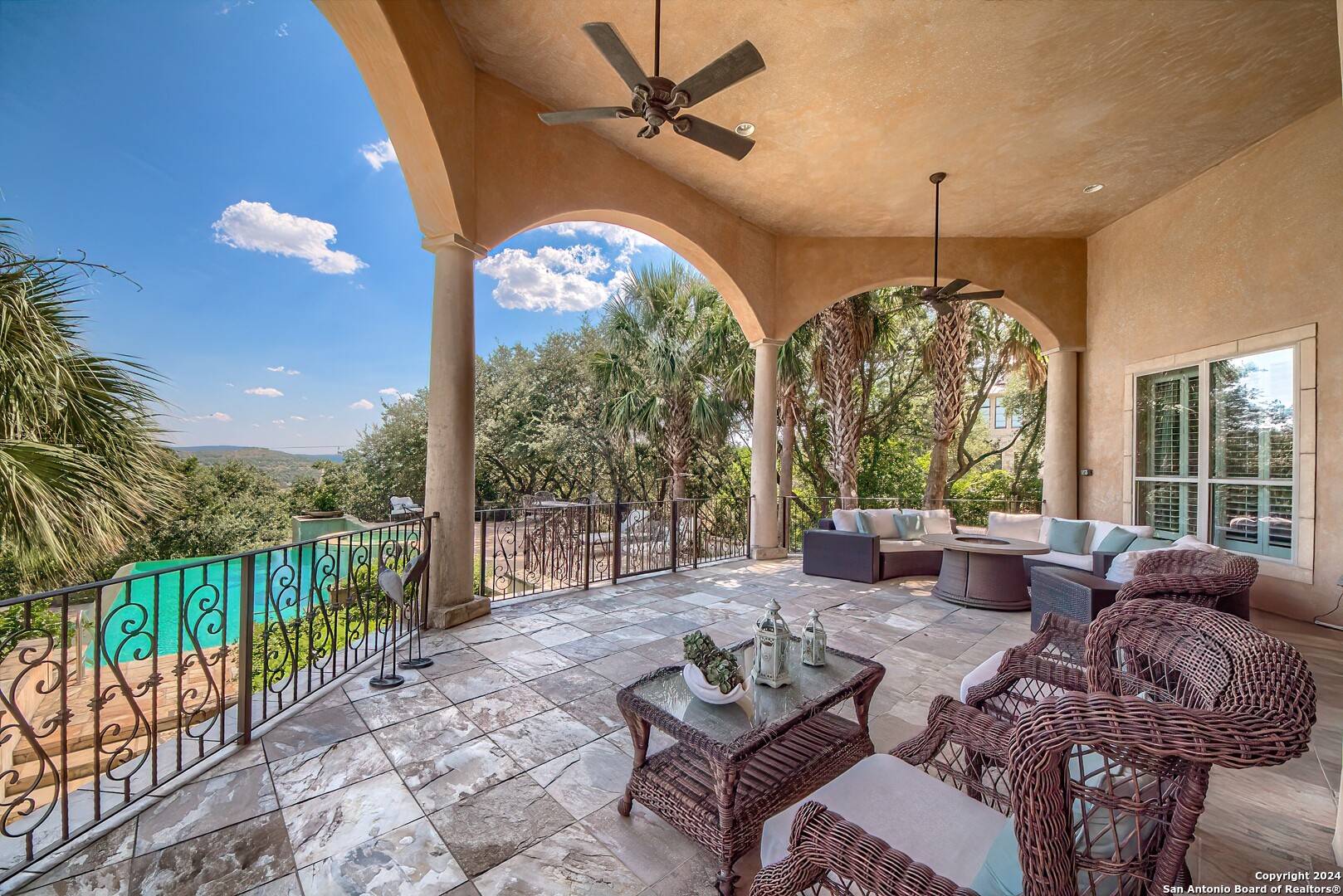 property viewer photo 68