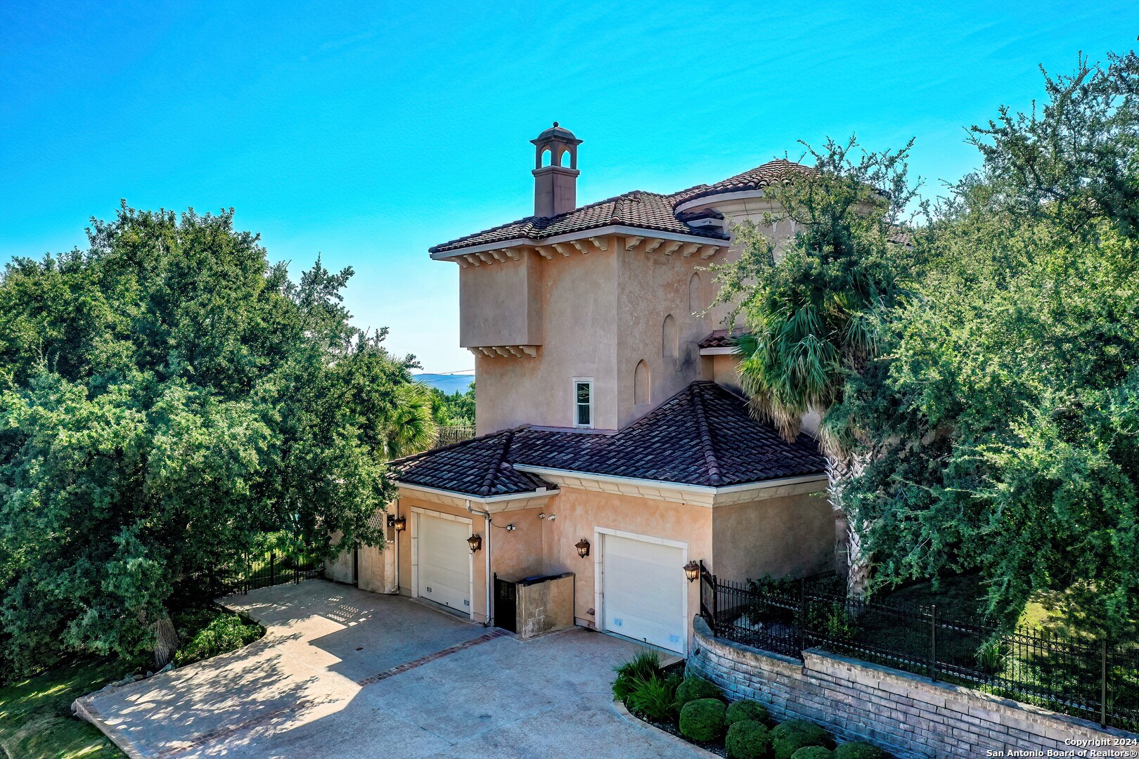 property viewer photo 78