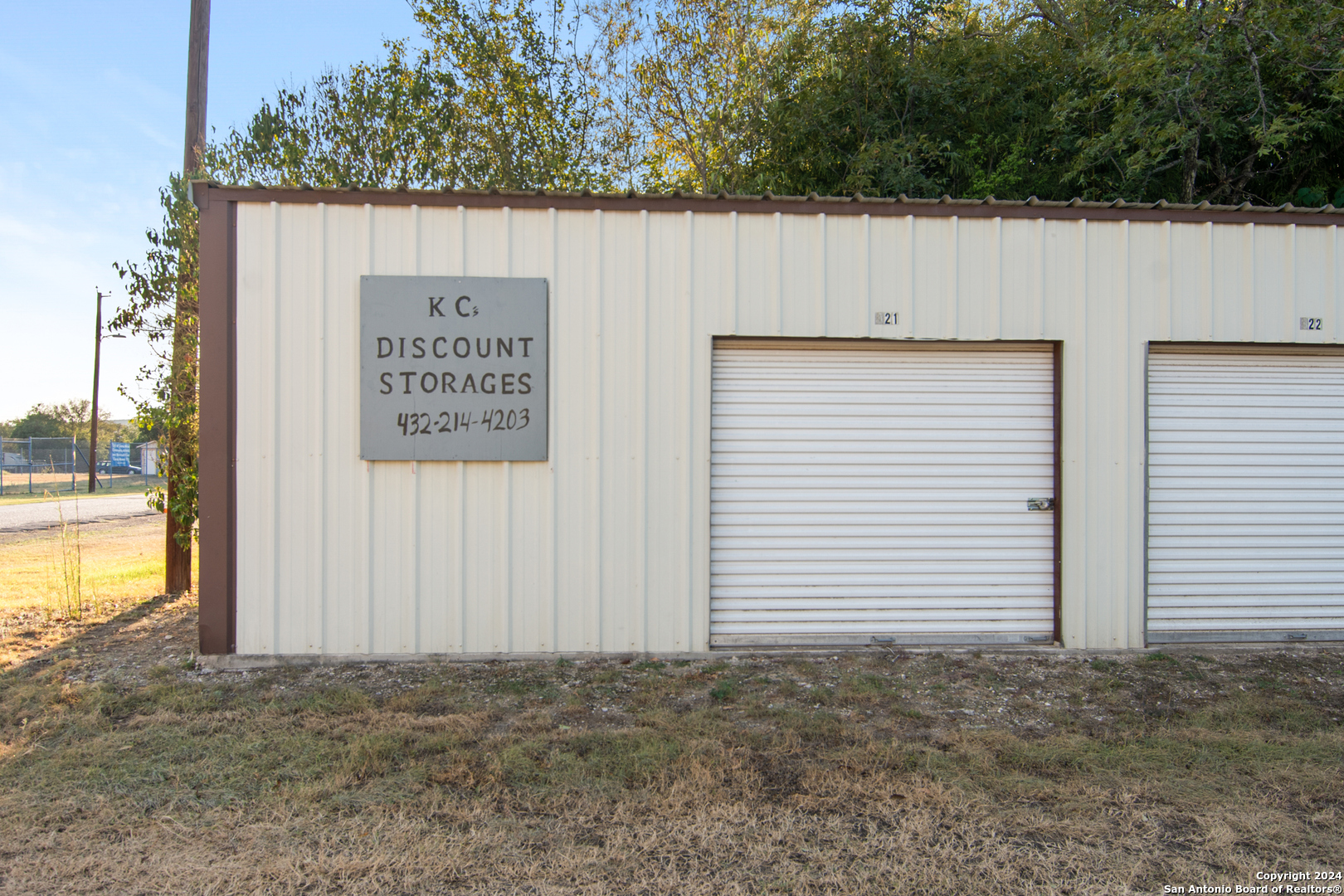 main property photo 9