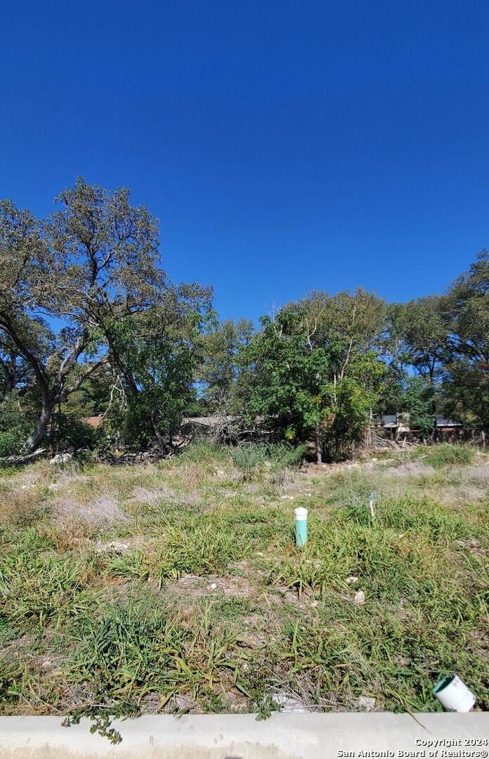 main property photo 10